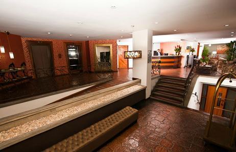 Guaparo Suites Valencia Exterior photo